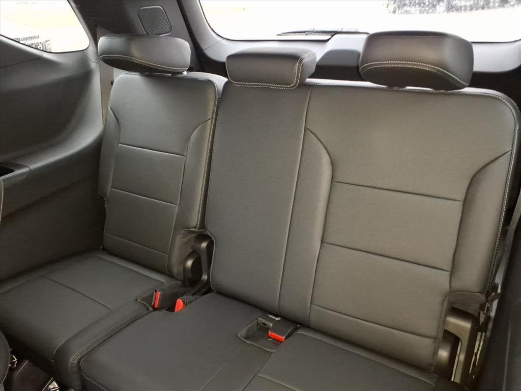 new 2026 Chevrolet Traverse car, priced at $40,940