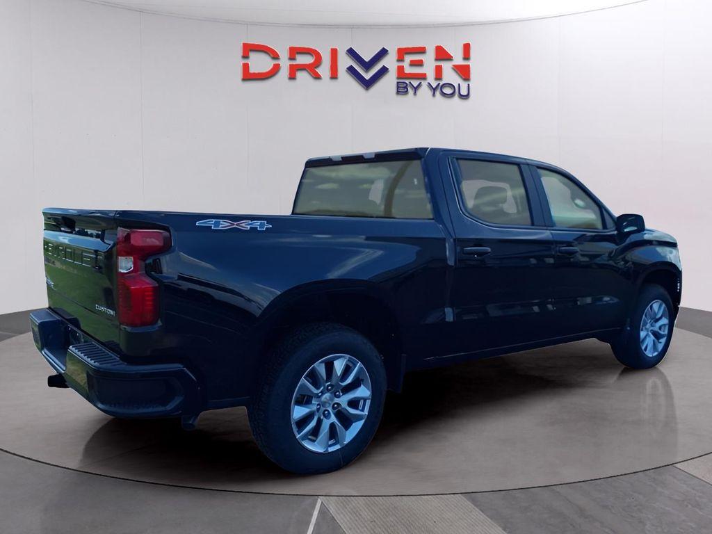 new 2025 Chevrolet Silverado 1500 car, priced at $42,329