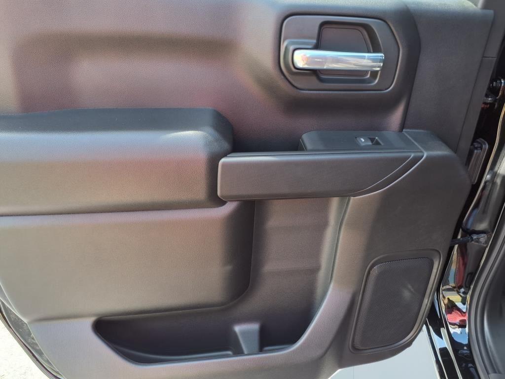 new 2025 Chevrolet Silverado 1500 car, priced at $42,329