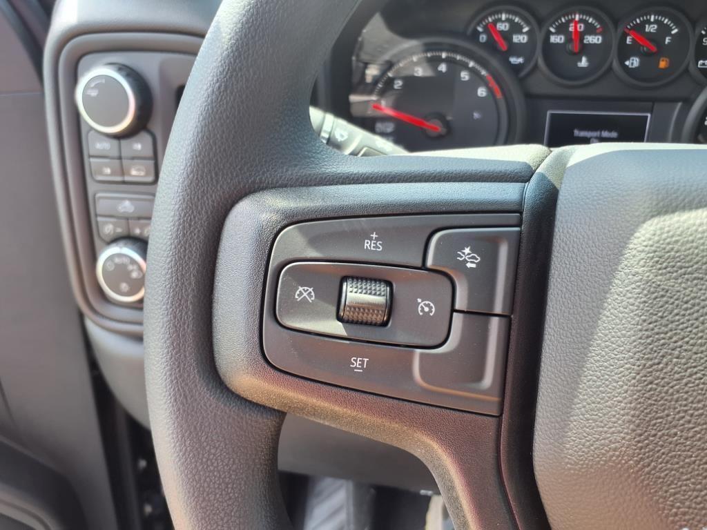 new 2025 Chevrolet Silverado 1500 car, priced at $42,579