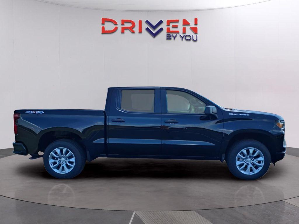 new 2025 Chevrolet Silverado 1500 car, priced at $42,329