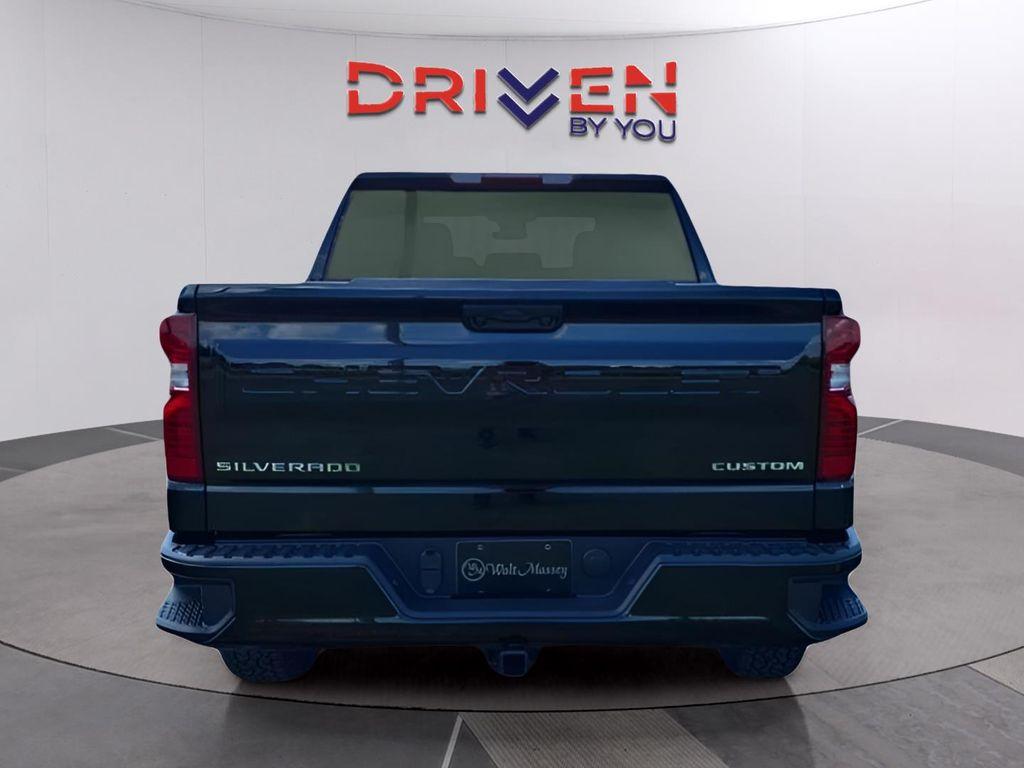 new 2025 Chevrolet Silverado 1500 car, priced at $42,329