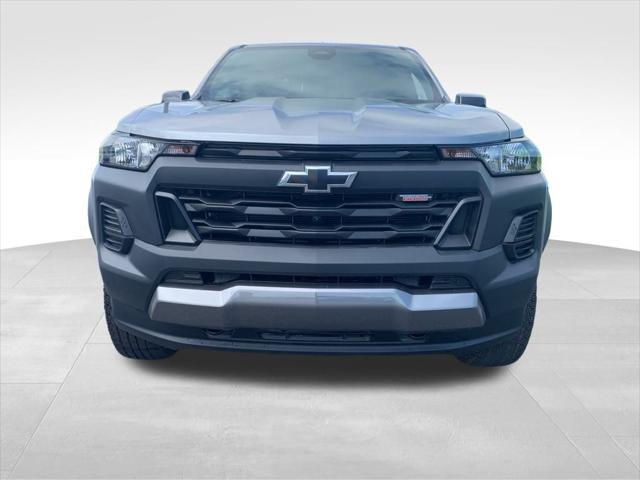 new 2025 Chevrolet Colorado car, priced at $41,913