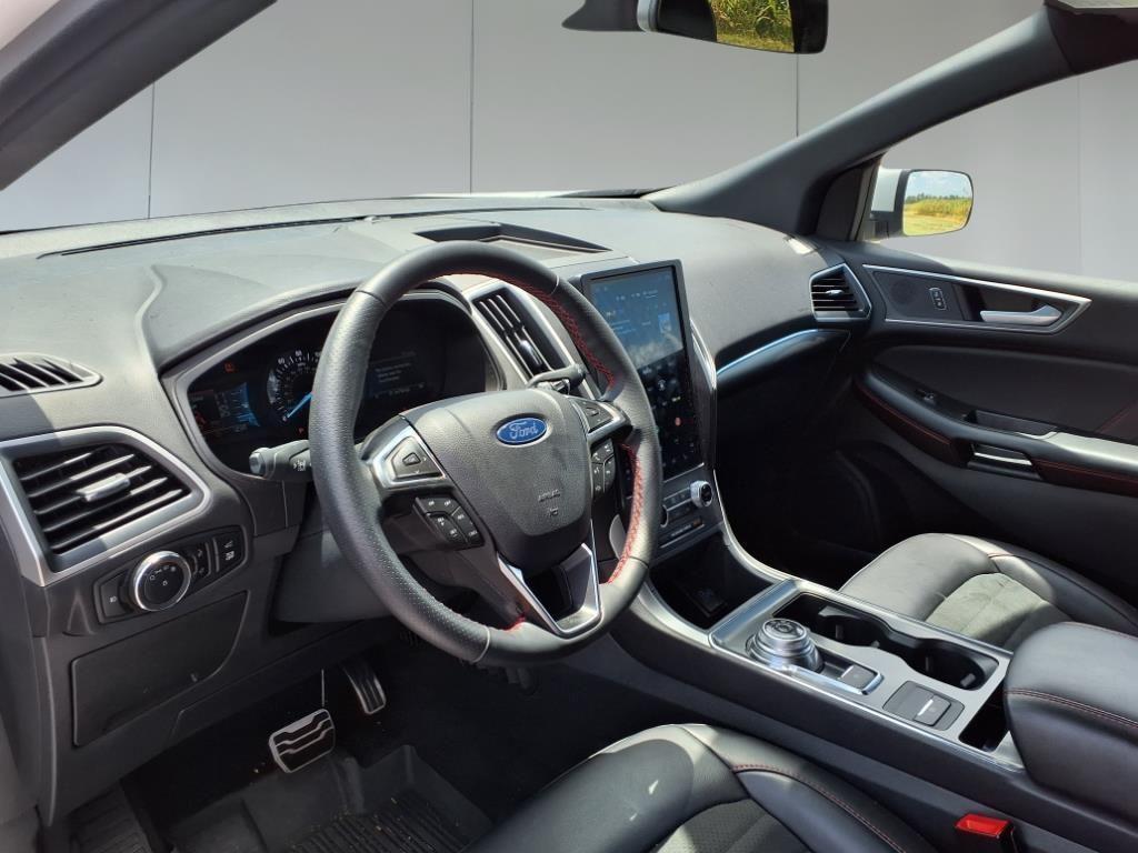 used 2024 Ford Edge car, priced at $31,199