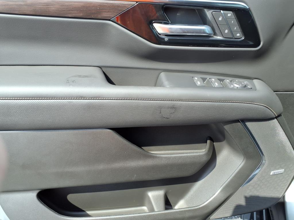 new 2025 Chevrolet Tahoe car, priced at $77,851