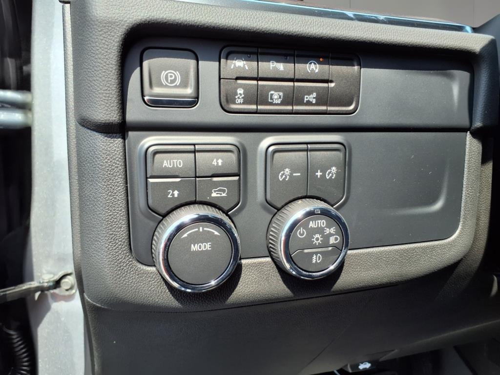 new 2025 Chevrolet Tahoe car, priced at $77,851