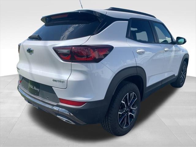 new 2025 Chevrolet TrailBlazer car, priced at $30,194