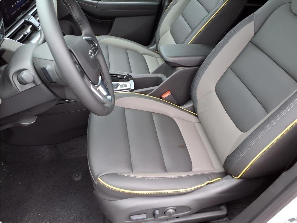 new 2025 Chevrolet TrailBlazer car, priced at $29,581