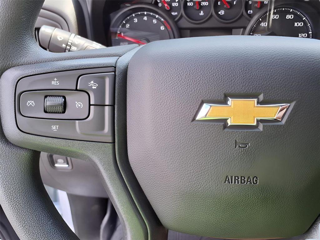 new 2025 Chevrolet Silverado 1500 car, priced at $42,063