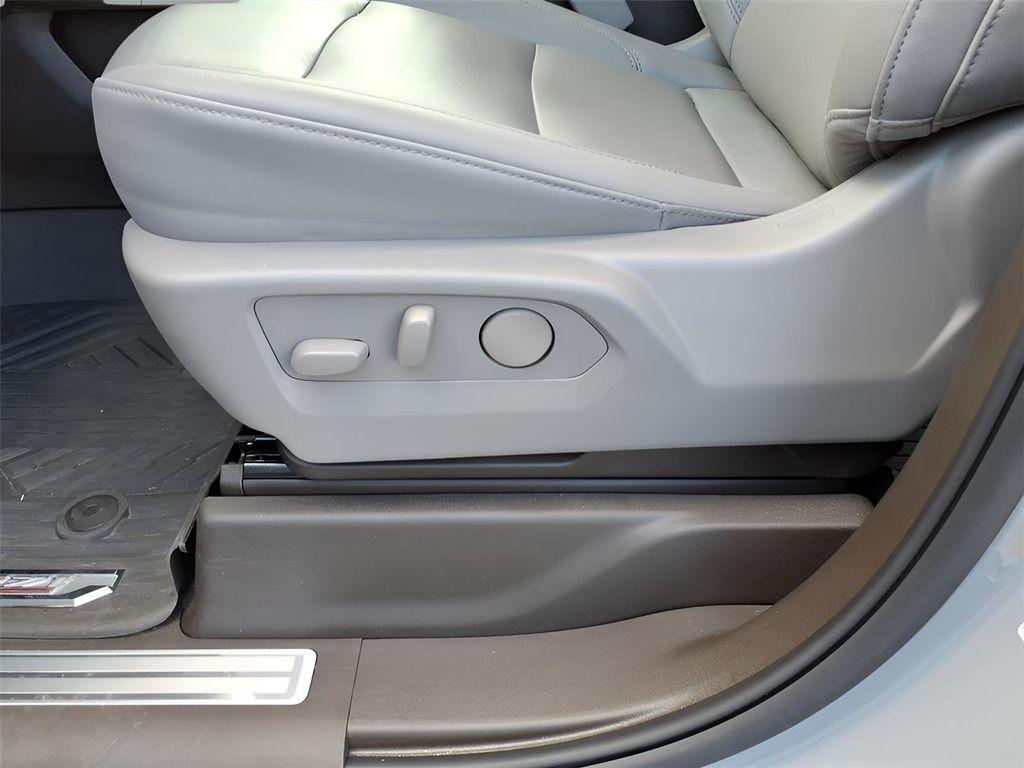 new 2025 Chevrolet Silverado 1500 car, priced at $54,060