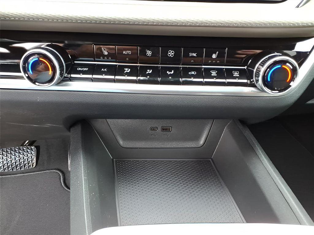 new 2026 Chevrolet Equinox car, priced at $31,526