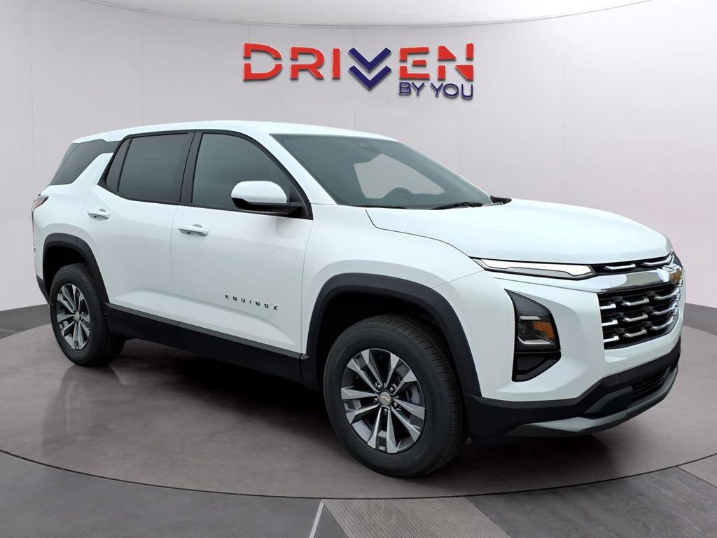 new 2026 Chevrolet Equinox car, priced at $31,526