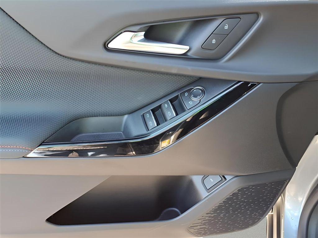 new 2026 Chevrolet Equinox car, priced at $34,781