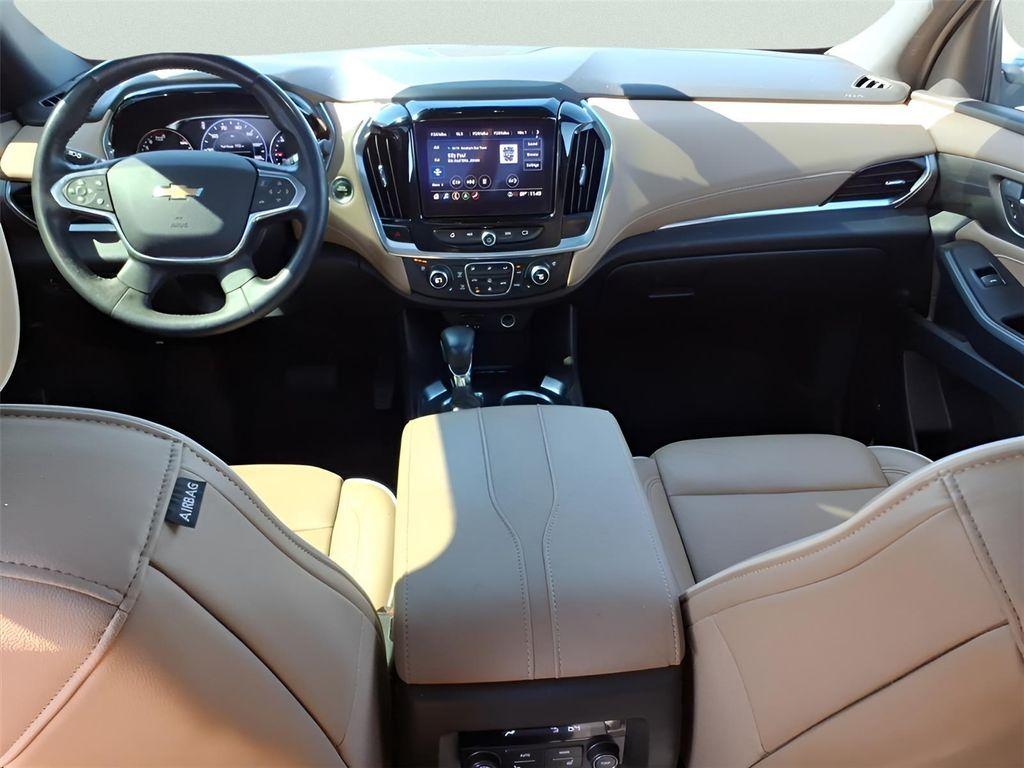 used 2022 Chevrolet Traverse car, priced at $28,632