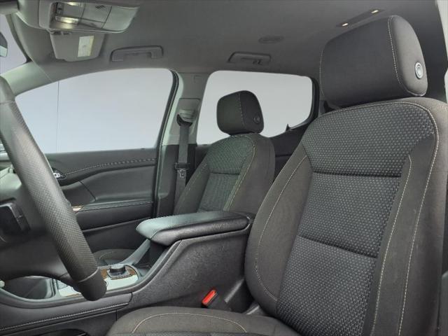 used 2023 GMC Acadia car, priced at $23,899