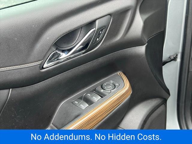 used 2023 GMC Acadia car, priced at $24,599