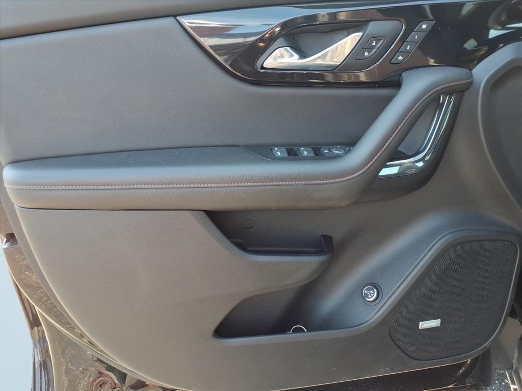 used 2023 Chevrolet Blazer car, priced at $28,789