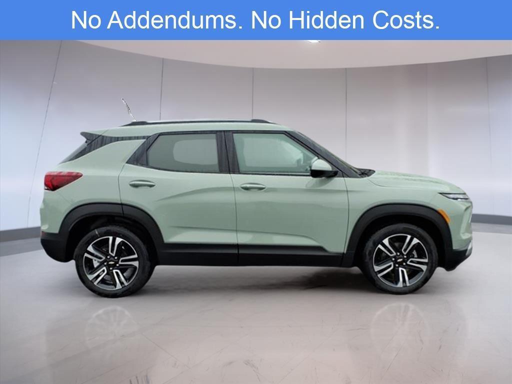 new 2026 Chevrolet TrailBlazer car, priced at $26,977