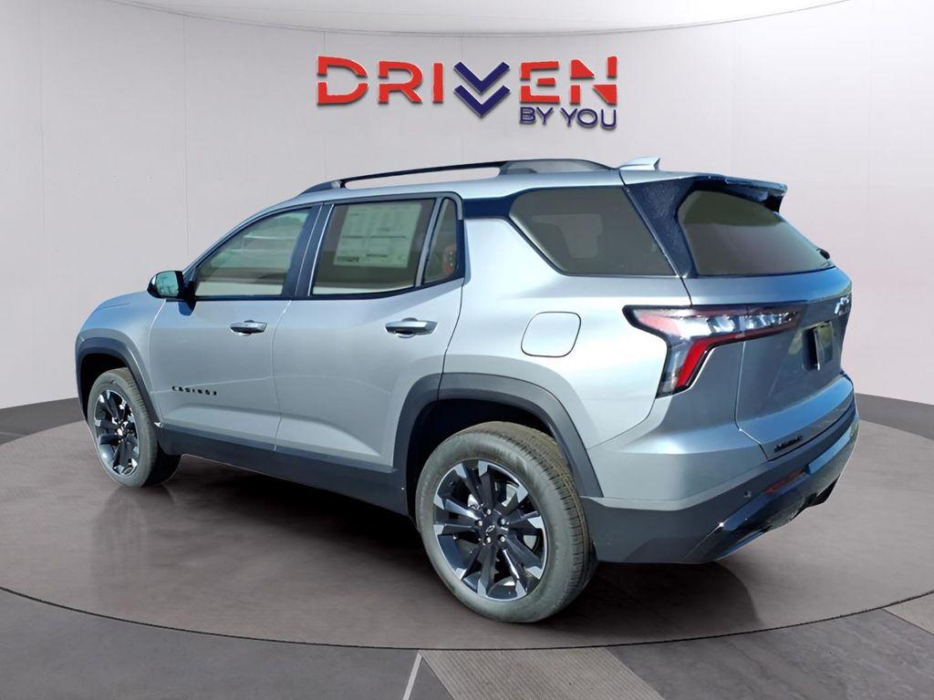 new 2026 Chevrolet Equinox car, priced at $33,197