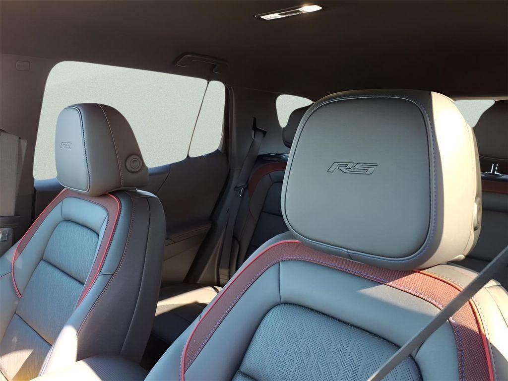 new 2026 Chevrolet Equinox car, priced at $33,197