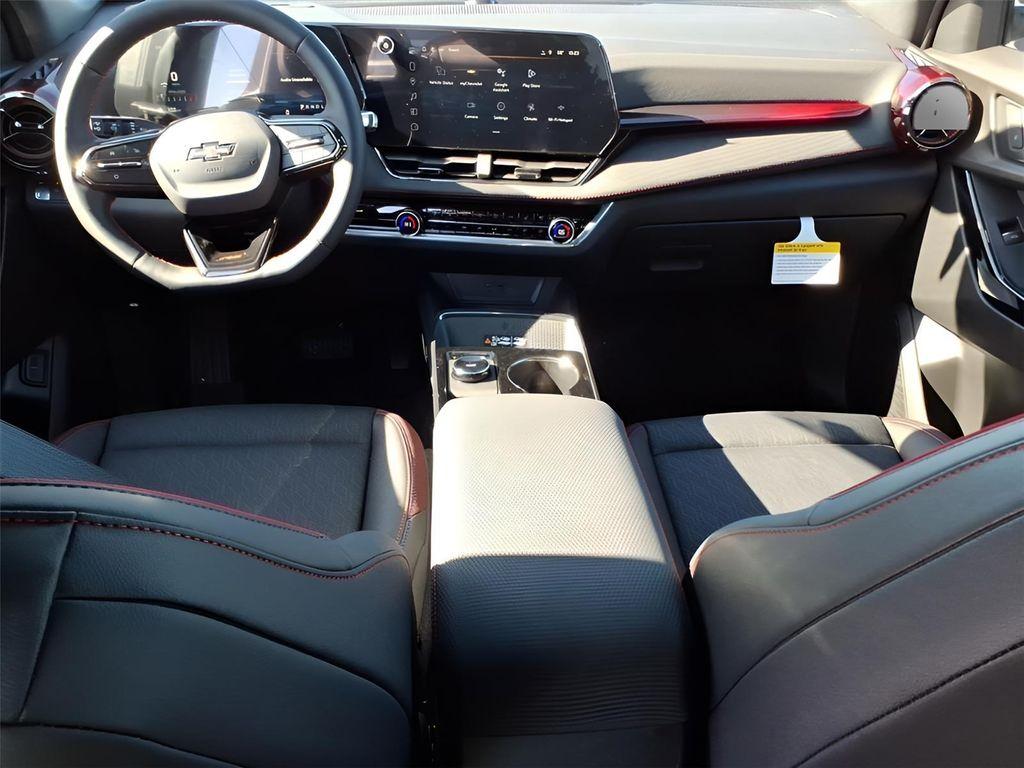 new 2026 Chevrolet Equinox car, priced at $33,197