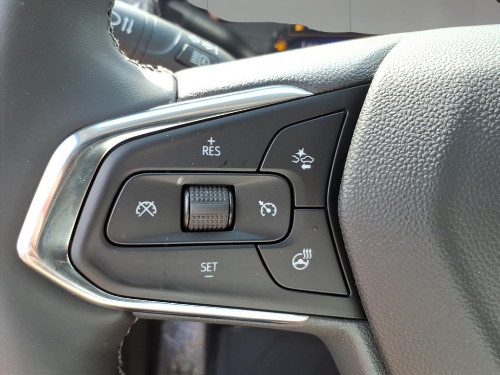 new 2026 Chevrolet Trax car, priced at $28,040