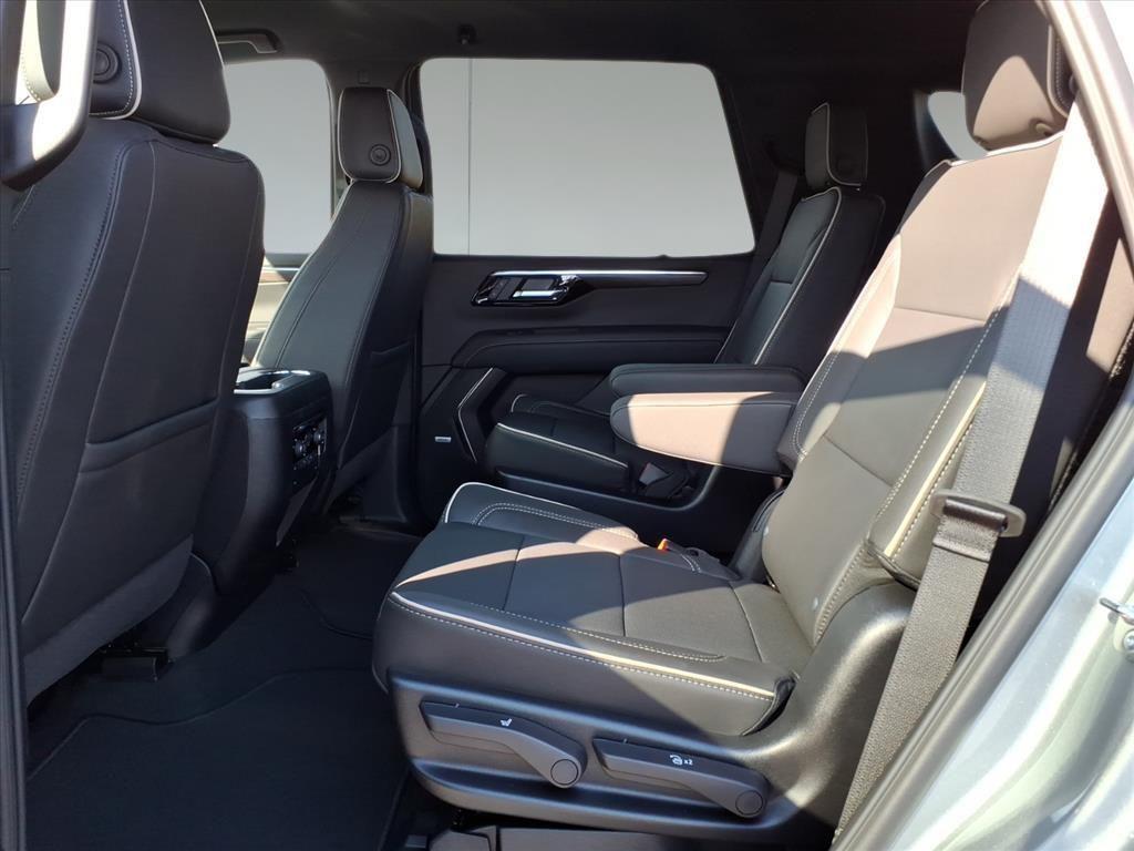 new 2025 Chevrolet Tahoe car, priced at $72,825