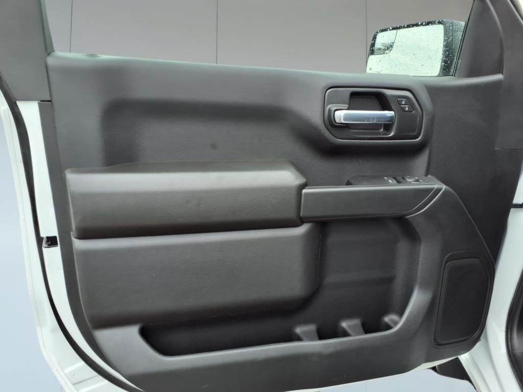 new 2025 Chevrolet Silverado 1500 car, priced at $31,962