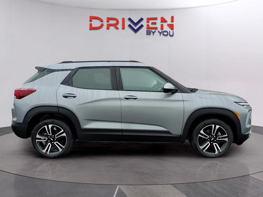 new 2026 Chevrolet TrailBlazer car, priced at $25,692