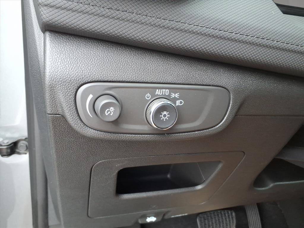 new 2026 Chevrolet TrailBlazer car, priced at $27,193