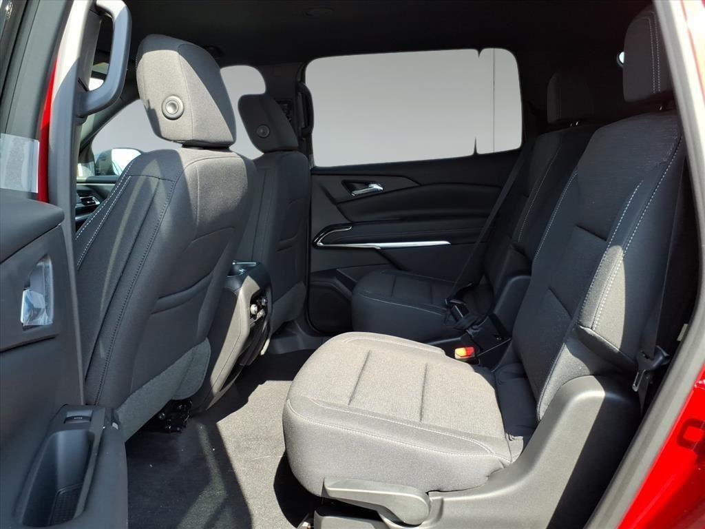new 2026 Chevrolet Traverse car, priced at $39,274