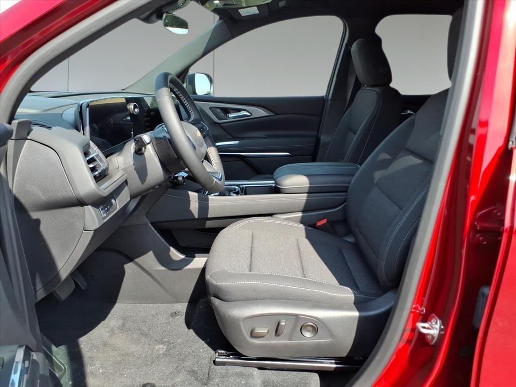 new 2026 Chevrolet Traverse car, priced at $39,274