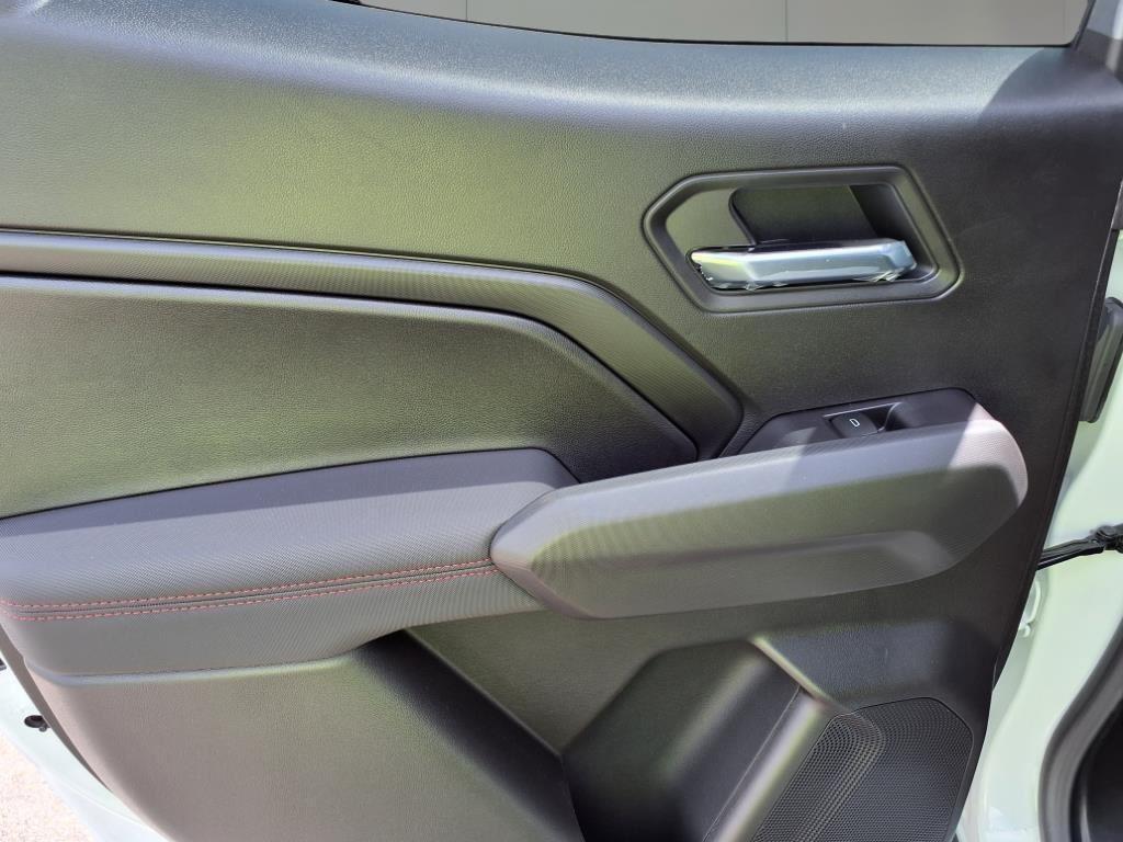 new 2025 Chevrolet Colorado car, priced at $43,303