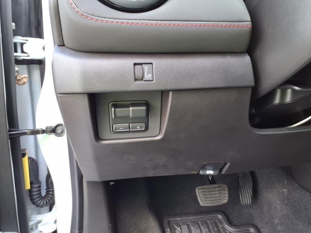 new 2025 Chevrolet Colorado car, priced at $43,303