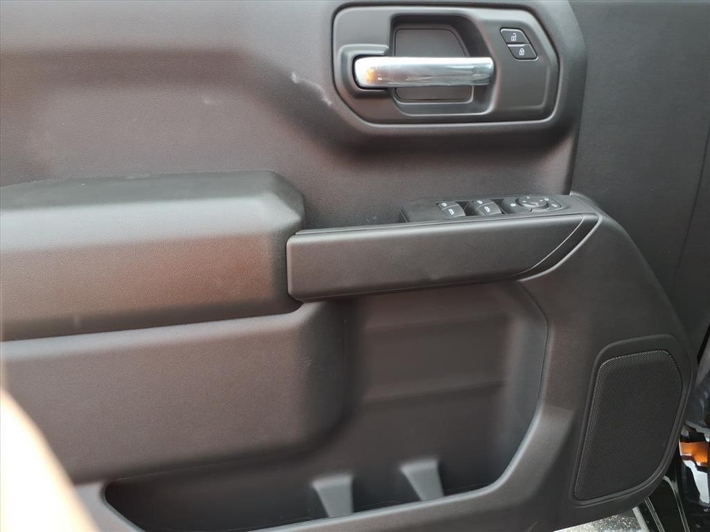 new 2026 Chevrolet Silverado 1500 car, priced at $44,524