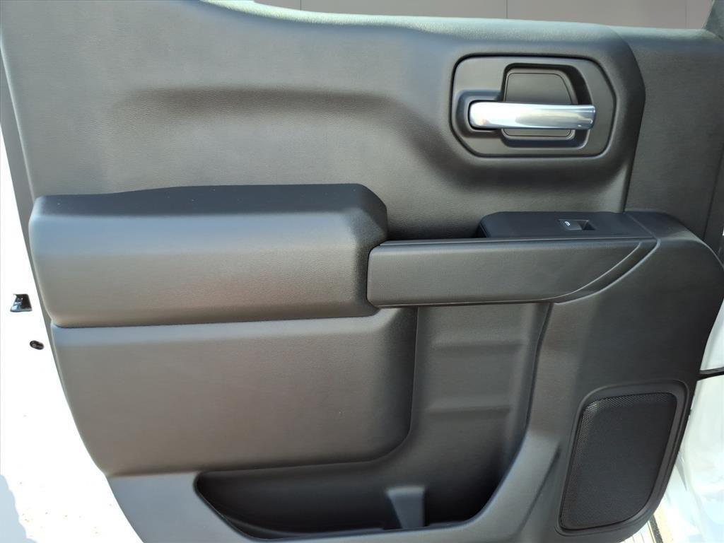 new 2026 Chevrolet Silverado 1500 car, priced at $45,113