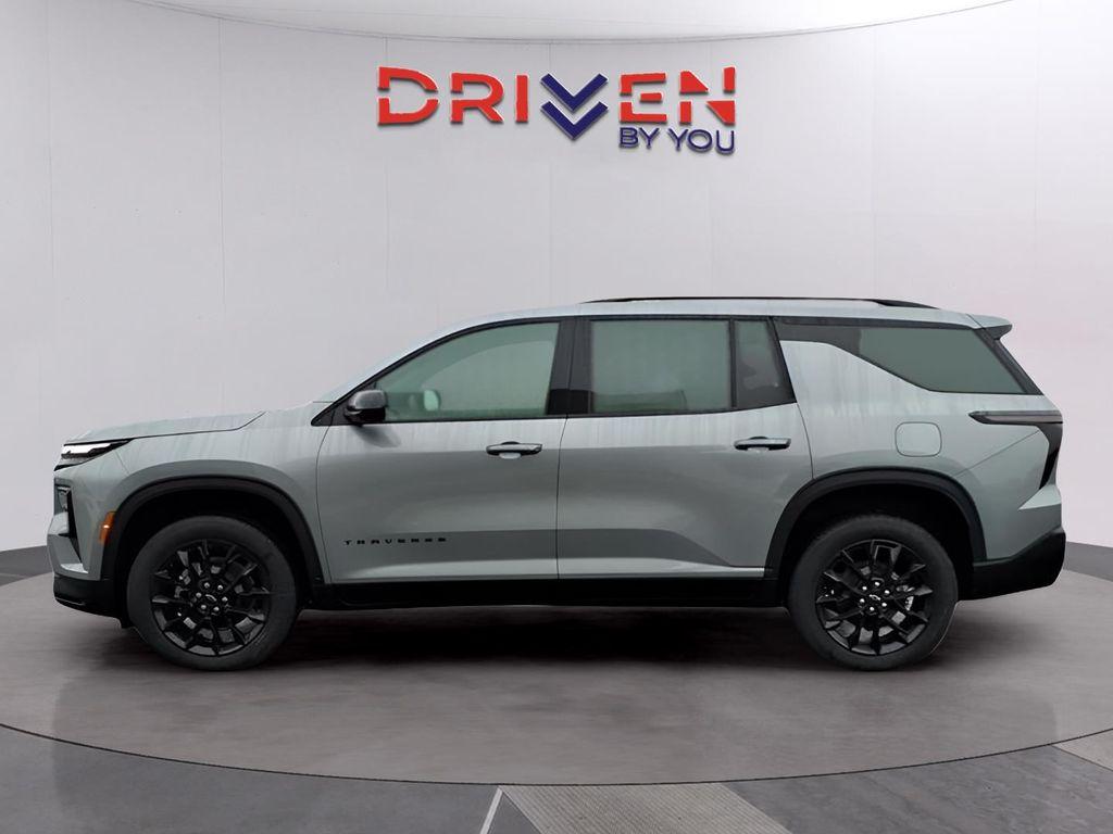 new 2026 Chevrolet Traverse car, priced at $43,261
