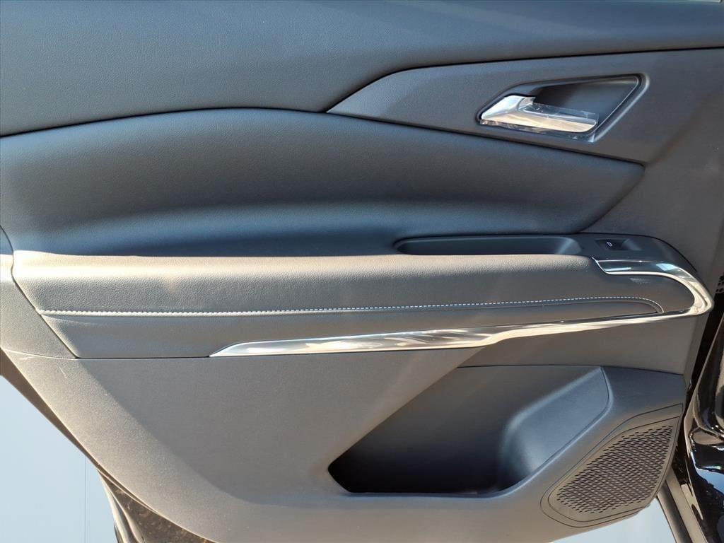 new 2026 Chevrolet Traverse car, priced at $43,940