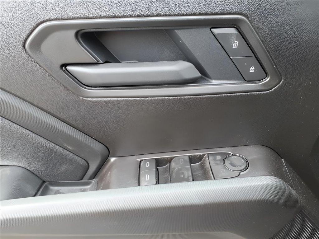 new 2026 Chevrolet Colorado car, priced at $33,309