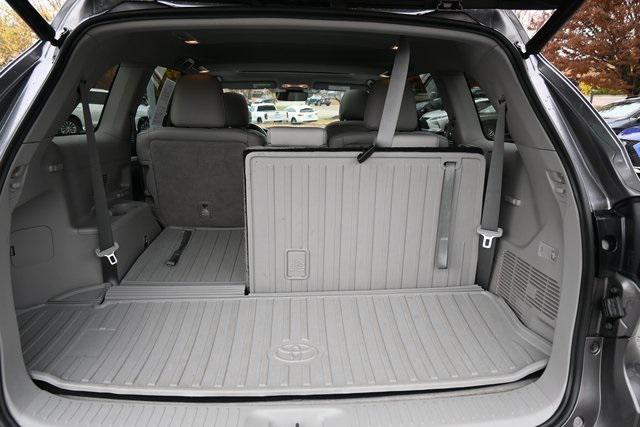 used 2018 Toyota Highlander car, priced at $25,403