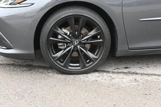 used 2023 Lexus ES 300h car, priced at $42,200