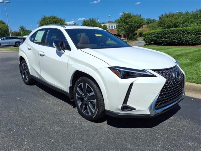 new 2025 Lexus UX 300h car, priced at $42,825