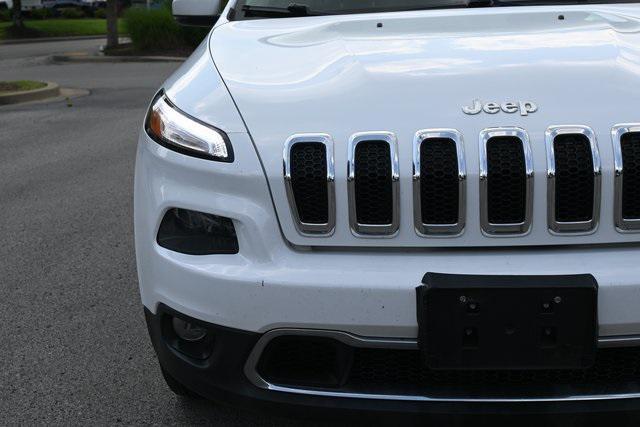 used 2015 Jeep Cherokee car, priced at $14,308