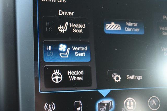 used 2015 Jeep Cherokee car, priced at $14,308