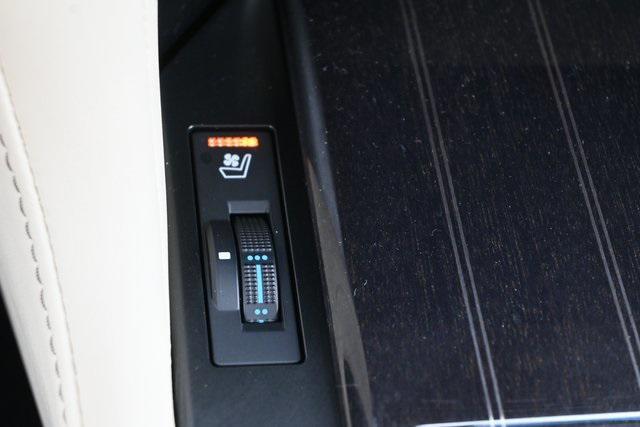 used 2023 Lexus GX 460 car, priced at $66,081