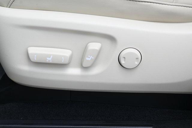 used 2023 Lexus GX 460 car, priced at $66,081