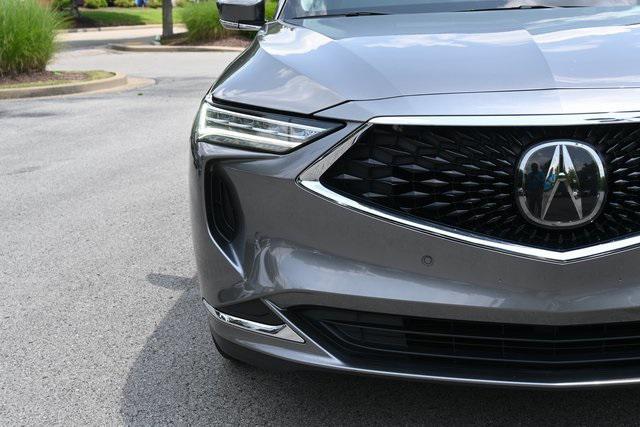 used 2022 Acura MDX car, priced at $41,983