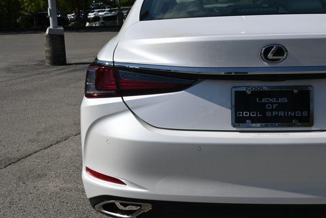 used 2024 Lexus ES 350 car, priced at $46,062