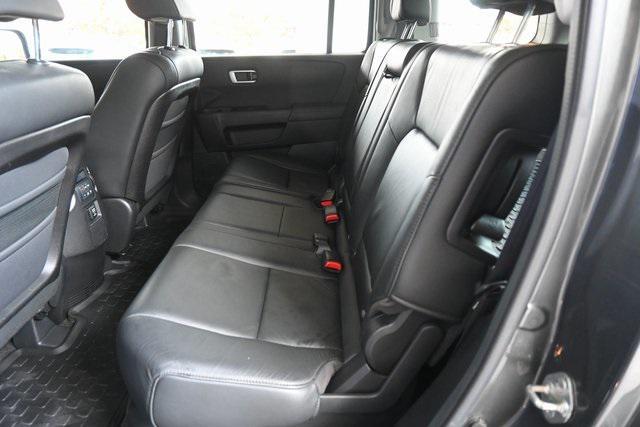 used 2010 Honda Pilot car, priced at $9,994