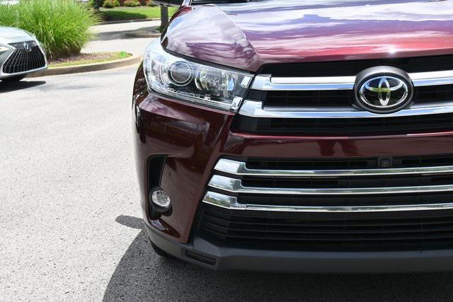 used 2019 Toyota Highlander car, priced at $33,752